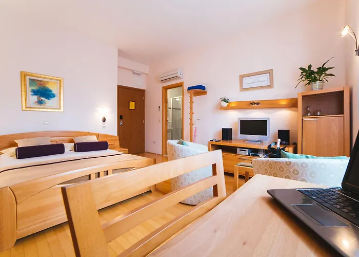 Park Hvar Отель Хвар