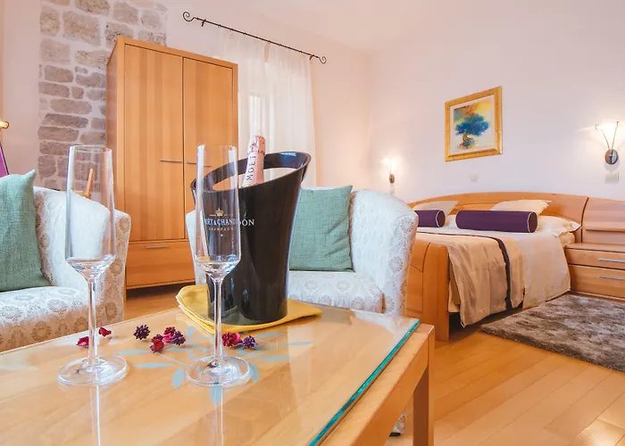 Park Hvar Отель