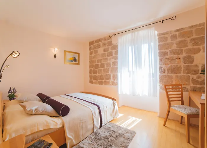 Park Hvar Отель