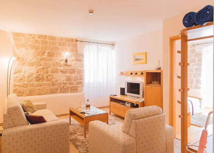 Park Hvar Отель