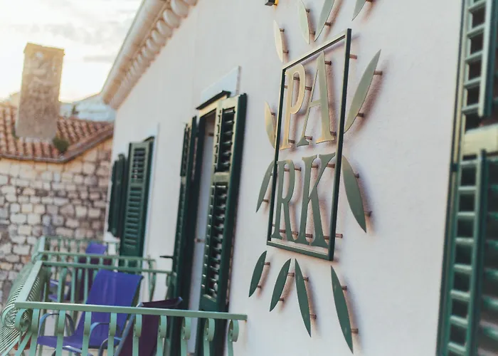 Отель Park Hvar 4*