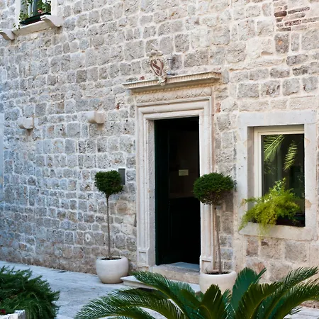 Park Hvar 4*