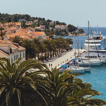 Hotel Park Hvar 4*