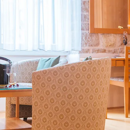 Park Hvar Отель