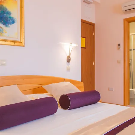 Park Hvar Отель Хвар