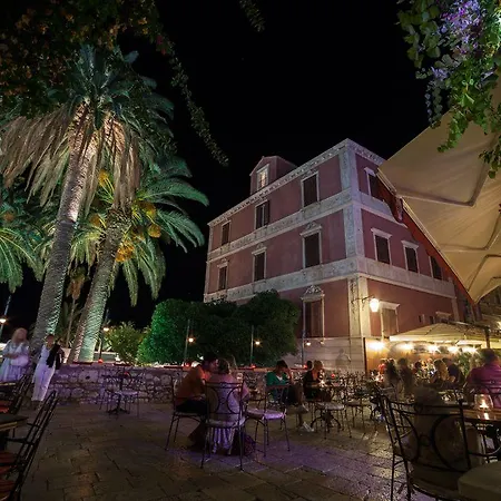 Отель Park Hvar