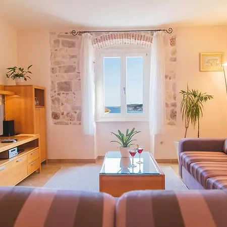 Hotel Park Hvar 4*